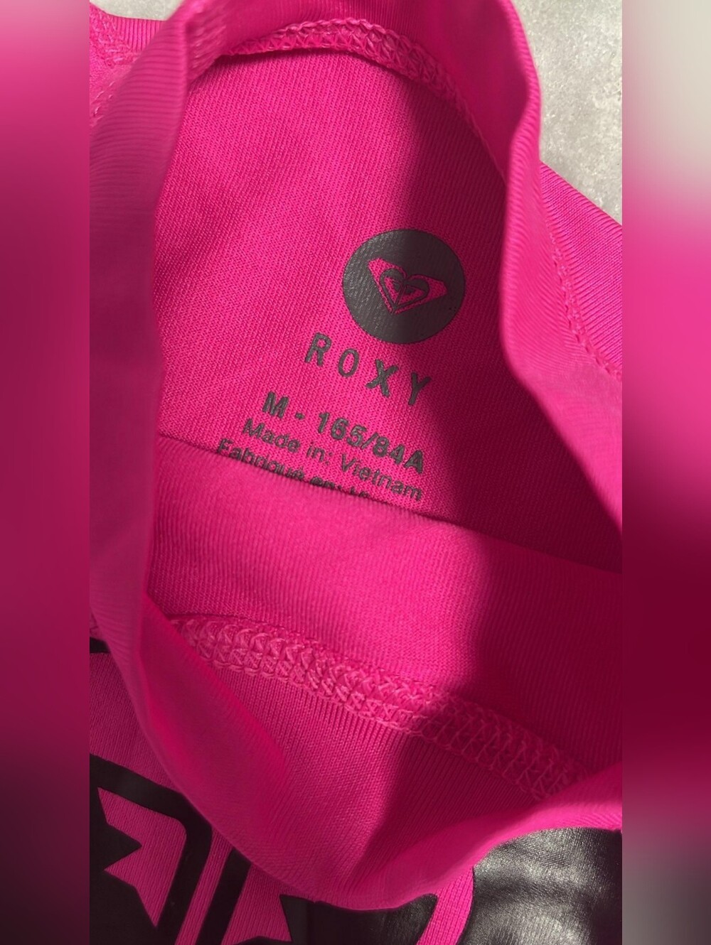 Roxy Hot Pink Logo Rash Guard - Picture 2 of 3